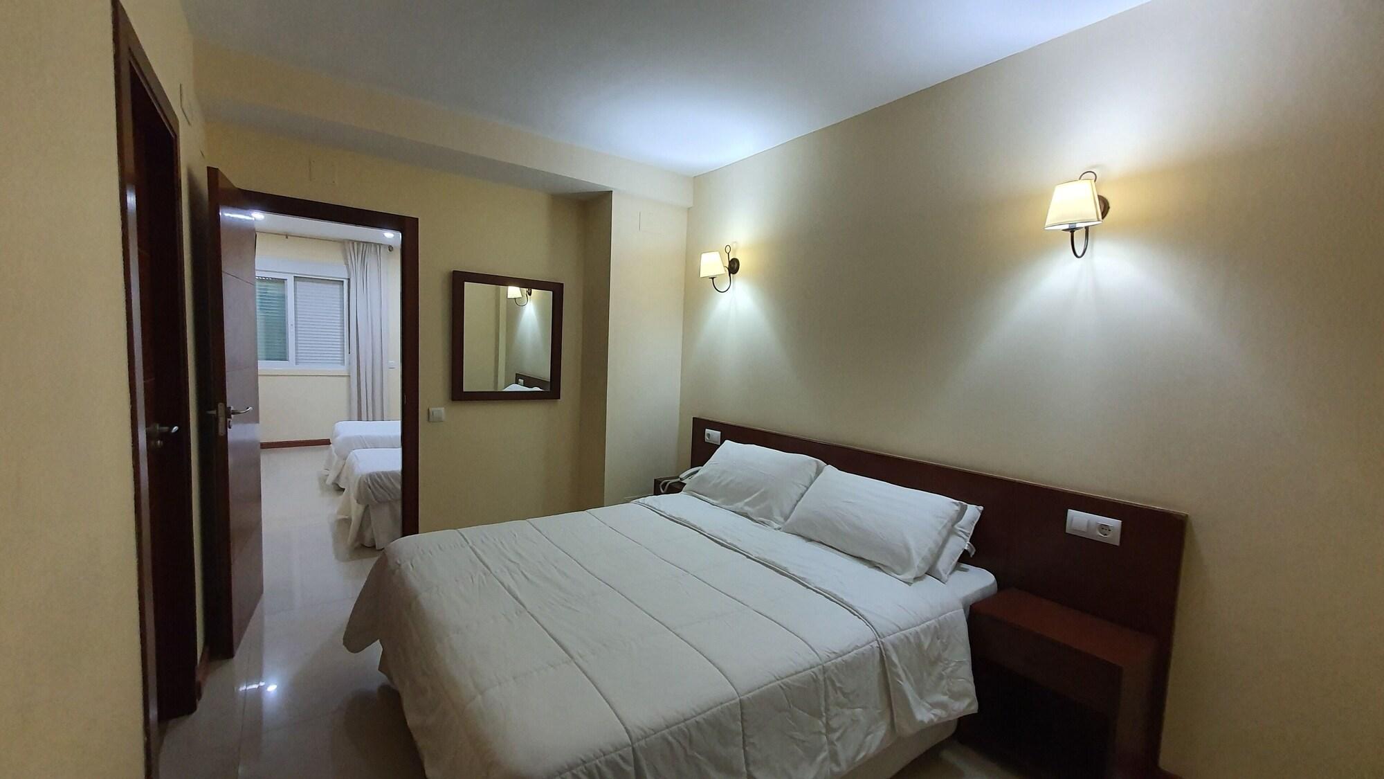 Sun Galicia Hotel Y Apartamentos Sanxenxo Exteriör bild